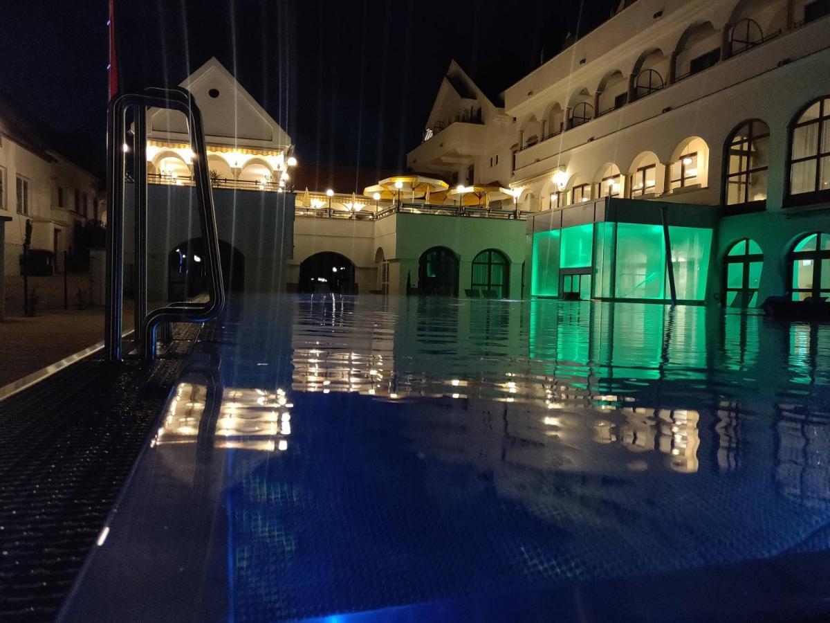 Das-Schmidt Privathotel Mörbisch am See Zewnętrze zdjęcie
